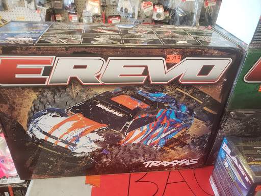 Pet Supply Store «Petco Animal Supplies», reviews and photos, 660 Chestnut Commons Dr, Elyria, OH 44035, USA