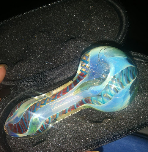 Tobacco Shop «Twisted Smoke Shop (J St)», reviews and photos, 3718 J St, Sacramento, CA 95816, USA