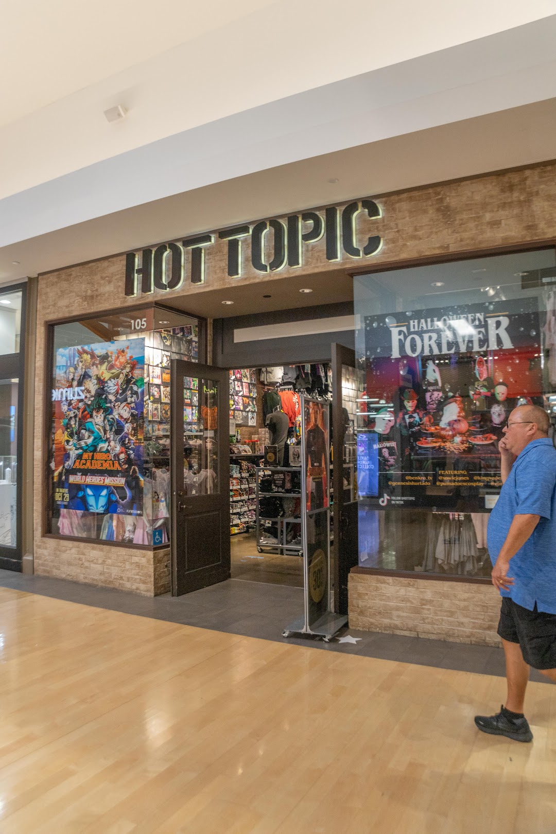 Hot Topic