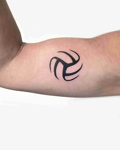 Explore hip tattoo ideas, creative tattoo ideas in Sunnyvale, available at Greego tattoo