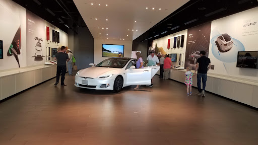 Shopping Mall «The Fashion Mall at Keystone», reviews and photos, 8702 Keystone Crossing, Indianapolis, IN 46240, USA