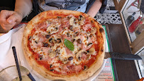 Pizza du Restaurant italien San lorenzo à Saint-Laurent-du-Var - n°12