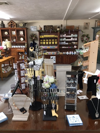 Antique Store «Old Country Store & Emporium», reviews and photos, 26 Otis St, Mansfield, MA 02048, USA