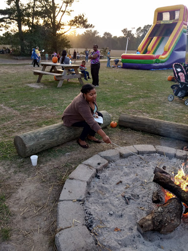 Tourist Attraction «Green Hand Farm Park», reviews and photos, 5000 Nursery Ln, Gloucester Courthouse, VA 23061, USA