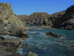 Amanay Beach'in fotoğrafı geniş bir kıyı şeridi ile birlikte