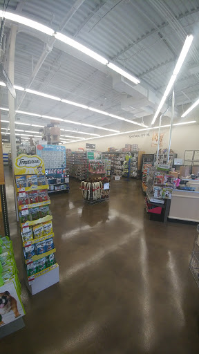 Pet Supply Store «Pet Supplies Plus», reviews and photos, 4110 Hunt Rd, Blue Ash, OH 45236, USA
