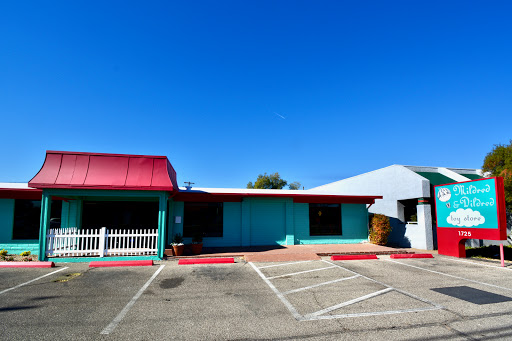 Mildred and Dildred, 2905 E Skyline Dr #186, Tucson, AZ 85718, USA, 