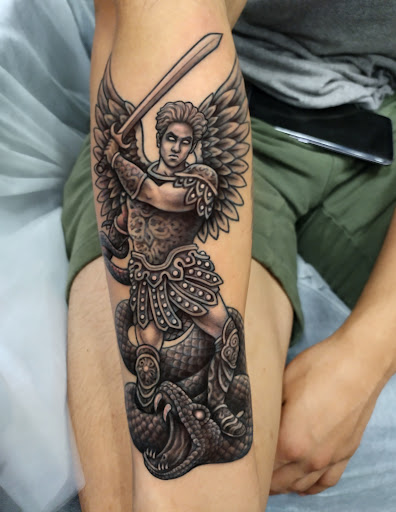 Explore neo traditional tattoo ideas, creative tattoo ideas in North Hollywood, available at Papa Flash Tattoos
