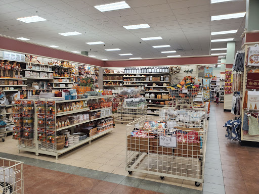 Home Goods Store «Christmas Tree Shops», reviews and photos, 2925 Festival Way, Waldorf, MD 20601, USA