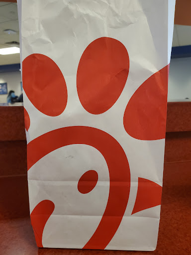 Fast Food Restaurant «Chick-fil-A», reviews and photos, 300 W 1st St, Arlington, TX 76019, USA