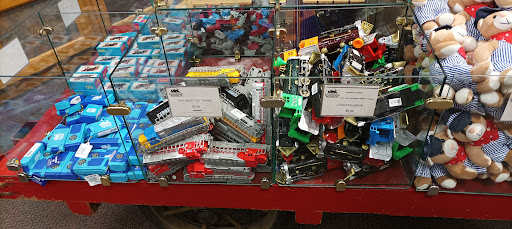 Gift Shop «CA State Railroad Museum Store», reviews and photos, 125 I St, Sacramento, CA 95814, USA