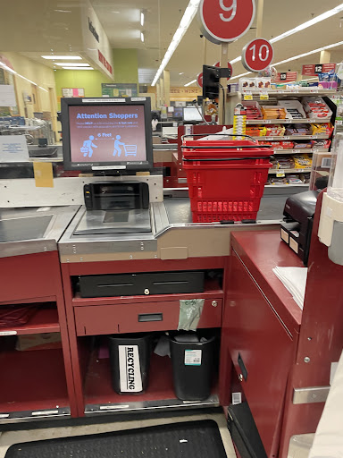 Grocery Store «Hannaford Supermarket», reviews and photos, 532 Main St,Route 1, Saco, ME 04072, USA