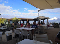 Atmosphère du Restaurant Bar L'Equipage à La Tranche-sur-Mer - n°16