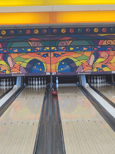 Bowling Alley «Buffaloe Lanes Cary Family Bowling Center», reviews and photos, 151 High House Rd, Cary, NC 27511, USA