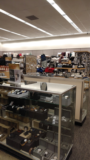 Department Store «Nordstrom Rack», reviews and photos, 3920 124th Ave SE, Bellevue, WA 98006, USA