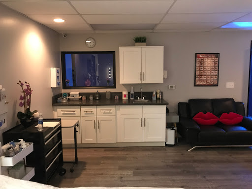 Fox Microblading & PMU Academy image