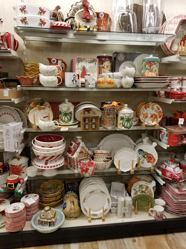 Department Store «HomeGoods», reviews and photos, 12351 Limonite Ave, Eastvale, CA 91752, USA