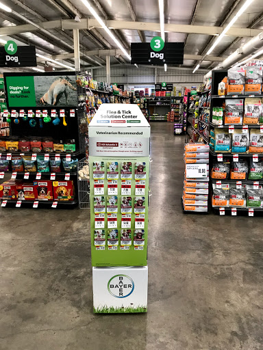 Pet Supply Store «Pet Supplies Plus», reviews and photos, 1411 S Stockton St, Lodi, CA 95240, USA