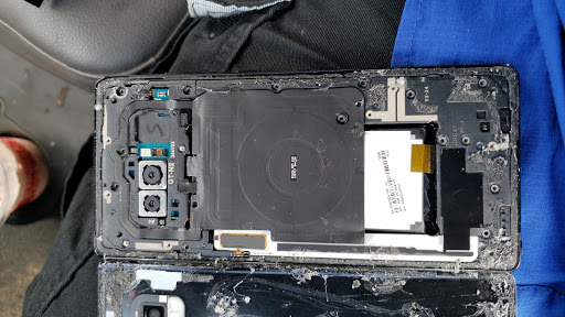 Phone Repair Service «Cell Phone Repair Ambulance Houston», reviews and photos, 10998 North Fwy, Houston, TX 77037, USA