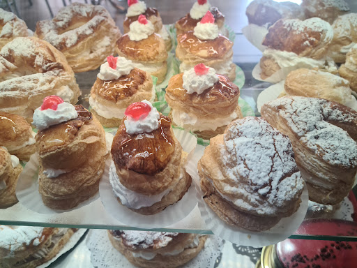 Cafeteria Fleca Pastelería