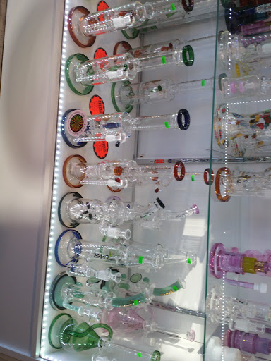 Tobacco Shop «Marleys Smoke Shop», reviews and photos, 6410 Charlotte Pike #116, Nashville, TN 37209, USA