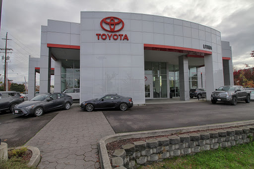 Toyota Dealer «Lithia Toyota of Springfield», reviews and photos, 163 S 9th St, Springfield, OR 97477, USA