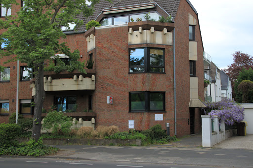 Tierarztpraxis Dr. Gesell unter Neuss, Nordrhein-Westfalen