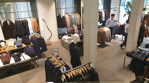 Tiendas de moda masculina en Málaga