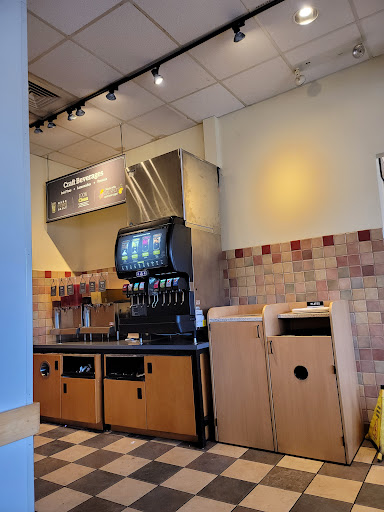 Sandwich Shop «Panera Bread», reviews and photos, 1500 Camp Hill Mall, Camp Hill, PA 17011, USA