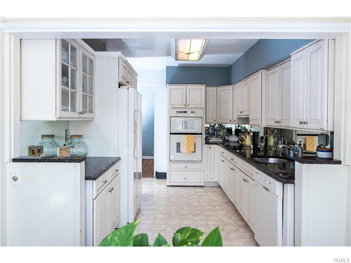 General Contractor «Pro Remodeling Contractors», reviews and photos, 1 Montclair Ave, Airmont, NY 10952, USA