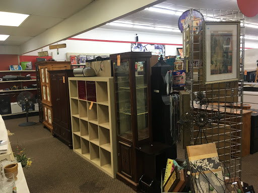 Thrift Store «The Salvation Army Family Store & Donation Center», reviews and photos, 3740 Nicollet Ave, Minneapolis, MN 55409, USA
