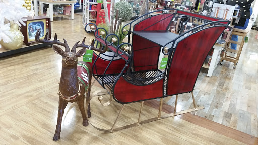 Home Goods Store «HomeGoods», reviews and photos, 7350 NE Butler St, Hillsboro, OR 97124, USA