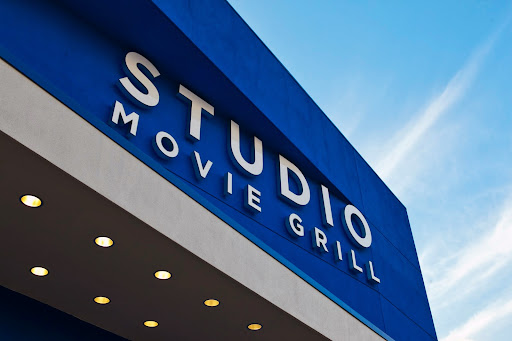 Movie Theater «Studio Movie Grill», reviews and photos, 3535 W 86th St, Indianapolis, IN 46268, USA