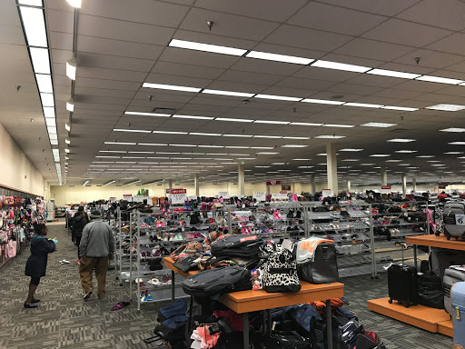 Clothing Store «Burlington Coat Factory», reviews and photos, 1200 S Abilene St, Aurora, CO 80012, USA
