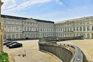 Palais de Charles de Lorraine image