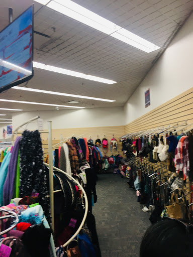 Shopping Mall «Baldwin Shopping Center», reviews and photos, 660 Sunrise Hwy, Baldwin, NY 11510, USA