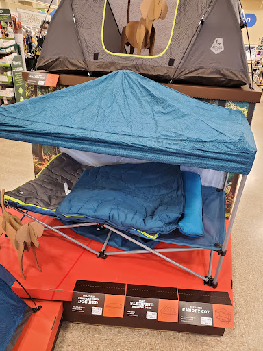 Pet Supply Store «PetSmart», reviews and photos, 901 US-1, North Brunswick Township, NJ 08902, USA