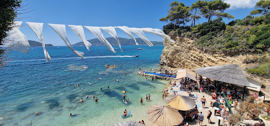 Cameo Island Beach