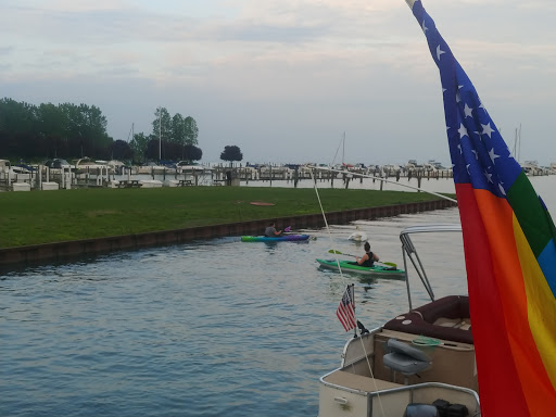 Park «Lake Front Park», reviews and photos, 23000 Jefferson Ave, St Clair Shores, MI 48080, USA