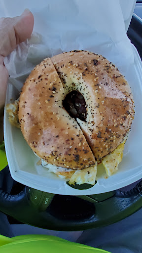 Donut Shop «Donut King», reviews and photos, 411 Middle St, Weymouth, MA 02189, USA