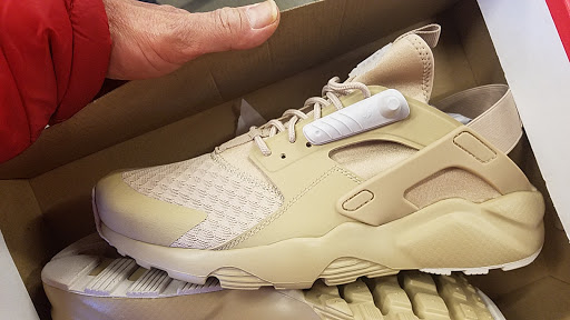 Sportswear Store «Nike», reviews and photos, 1261 Woodward Ave, Detroit, MI 48226, USA