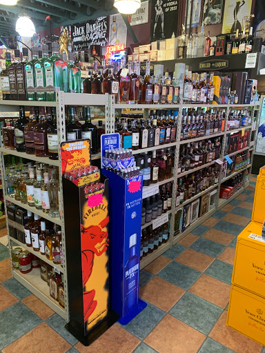 Liquor Store «Mapleview Liquor», reviews and photos, 6084 W Maple Rd, West Bloomfield Township, MI 48322, USA