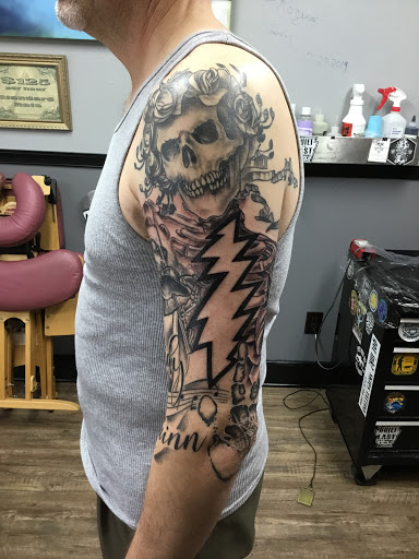 Tattoo Shop «A Built To Last Tattooing», reviews and photos, 315 W Market St, York, PA 17401, USA