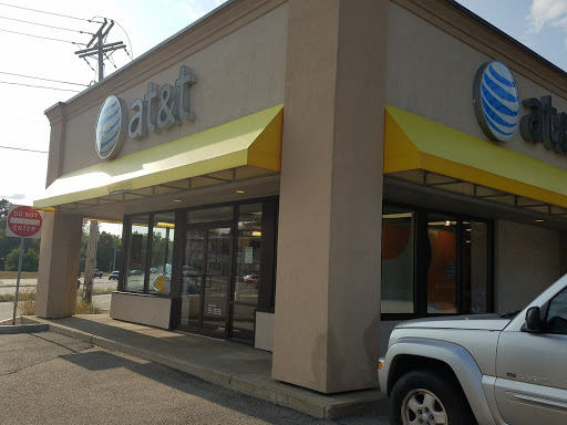 Cell Phone Store «AT&T», reviews and photos, 641 Pleasant St, Brockton, MA 02301, USA