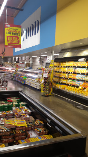 Grocery Store «Superior Grocers», reviews and photos, 9801 Laurel Canyon Blvd, Pacoima, CA 91331, USA