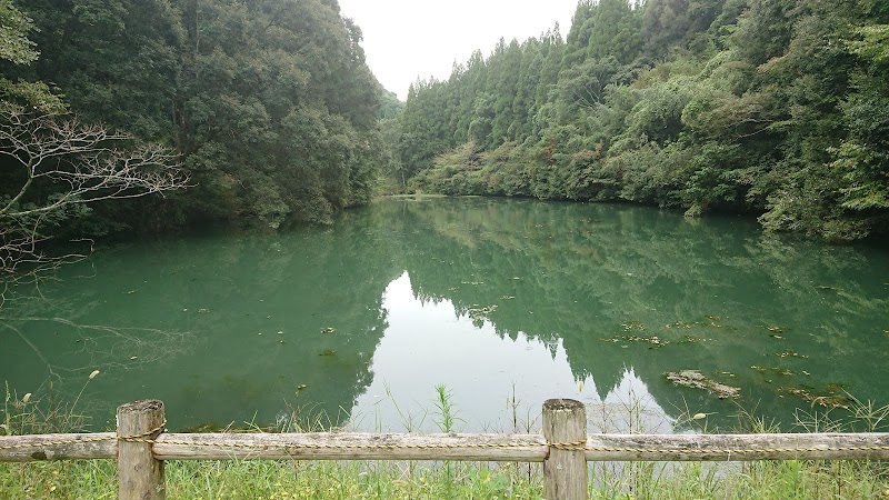 西川水源(西川ため池公園)