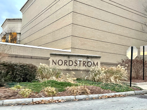 Department Store «Nordstrom Westfarms», reviews and photos, 600 W Farms Mall, Farmington, CT 06032, USA