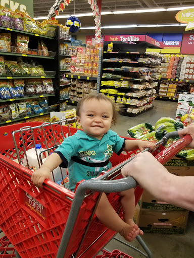 Grocery Store «Grocery Outlet Bargain Market», reviews and photos, 16261 US-101 #17, Brookings, OR 97415, USA