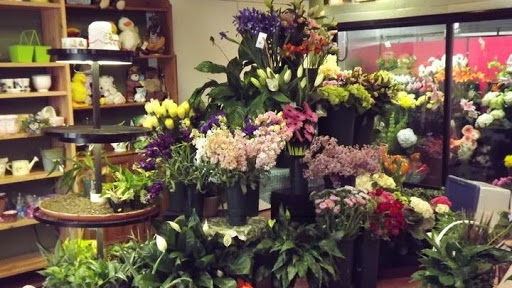Florist «Town & Country Flowers», reviews and photos, 53 Manhasset Ave, Manhasset, NY 11030, USA