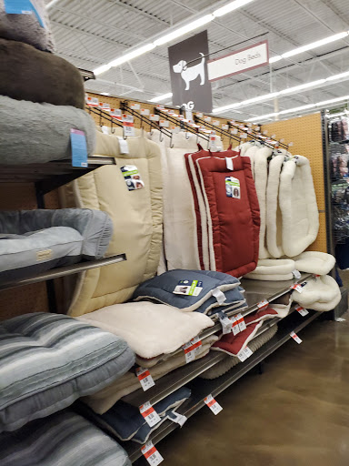 Pet Supply Store «Pet Supplies Plus», reviews and photos, 120 Sara Way, Belle Vernon, PA 15012, USA